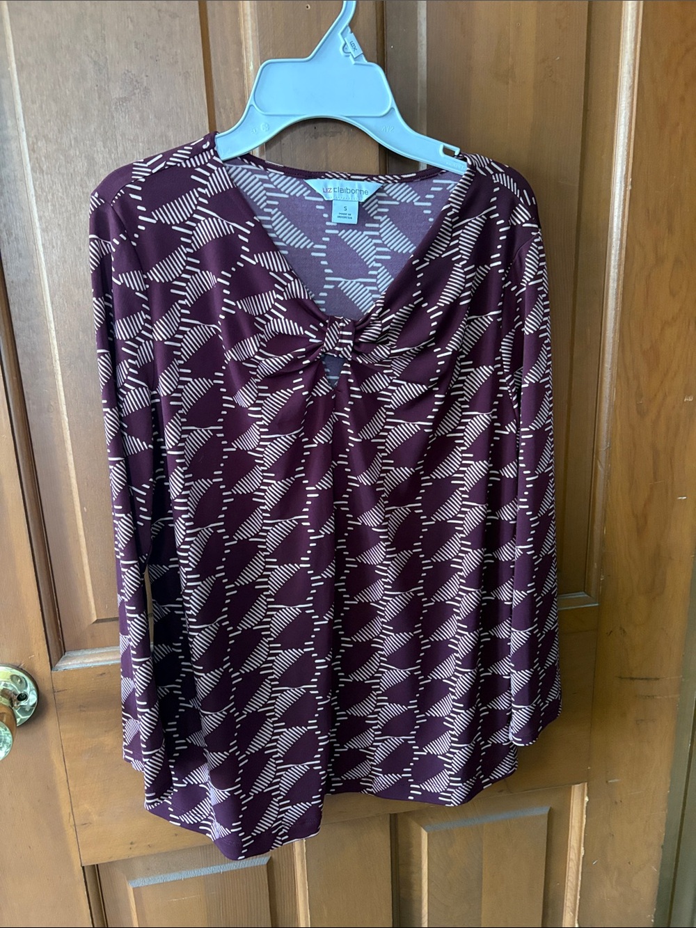 Liz Claiborne Burgundy and Beige Twist-Front Long Sleeve Top